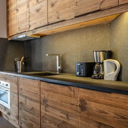 Bright 3 Bed - Arc 1950 - Jerome Apartment *